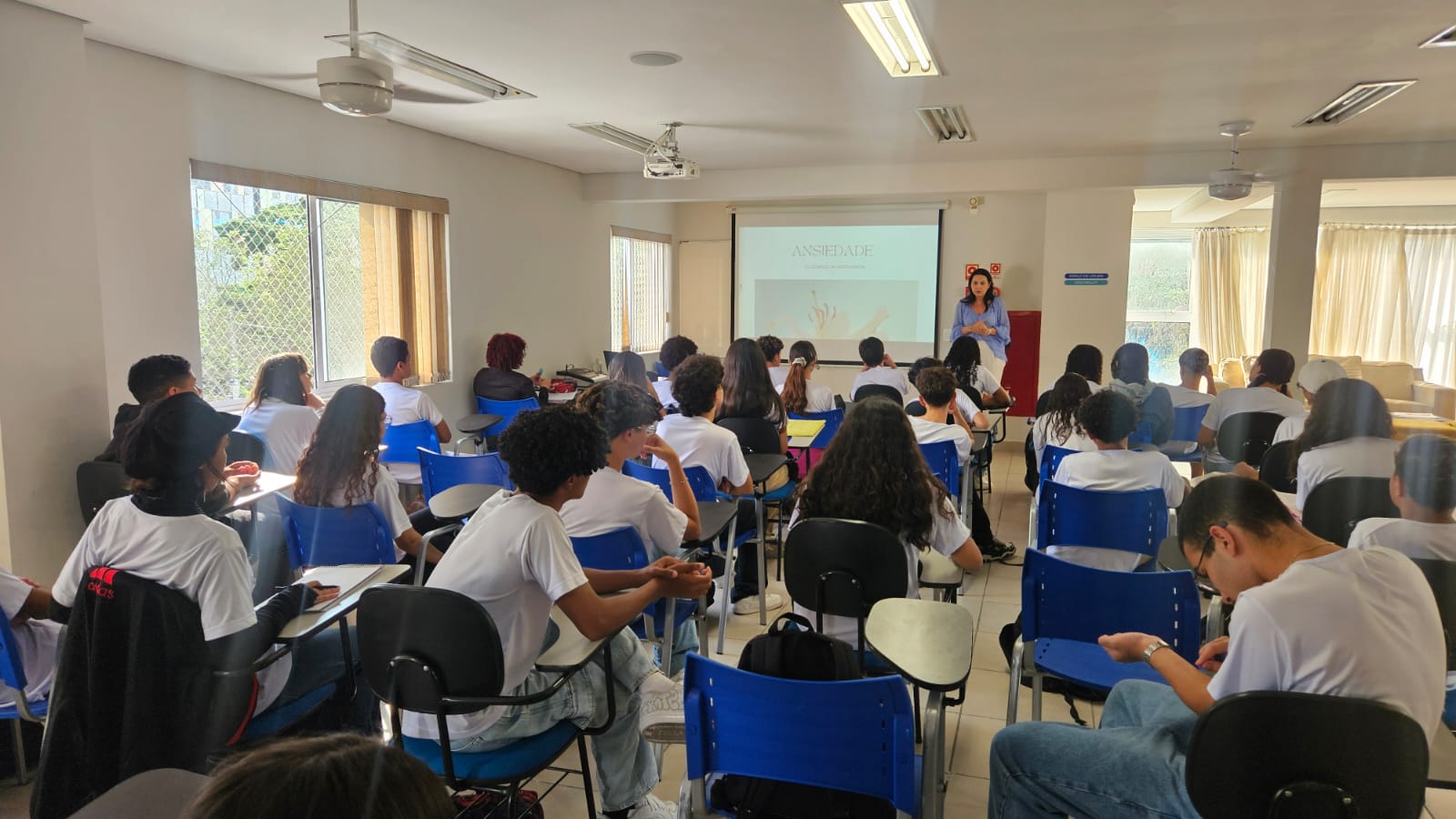 Palestra sobre ansiedade para os alunos do Rumo à ETEC
